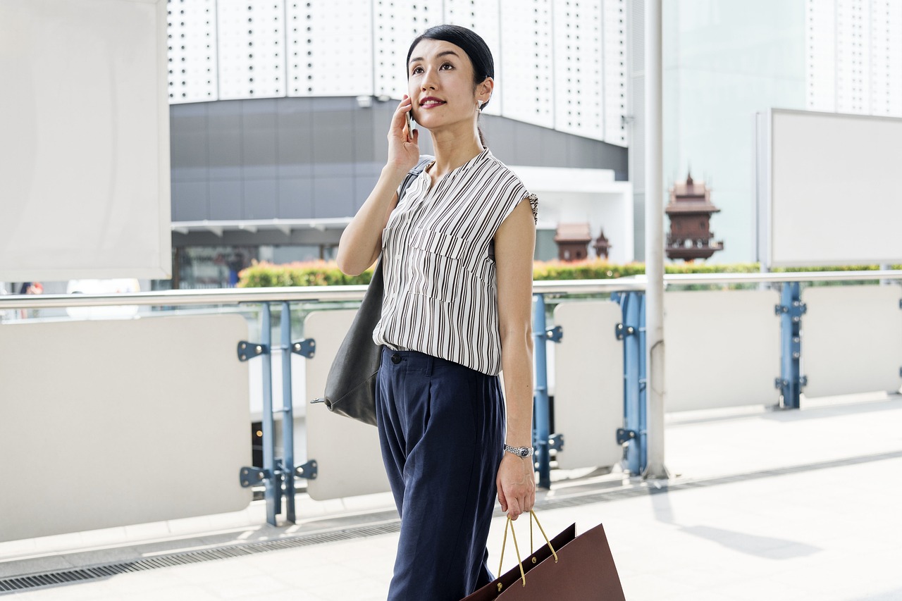 探索最新時(shí)尚潮流，2016年新款男包的世界