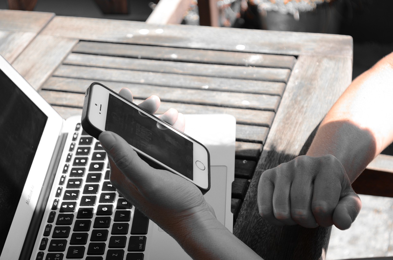 蘋果4s水貨最新報(bào)價(jià)深度解析及購買建議，市場走勢與選擇指南