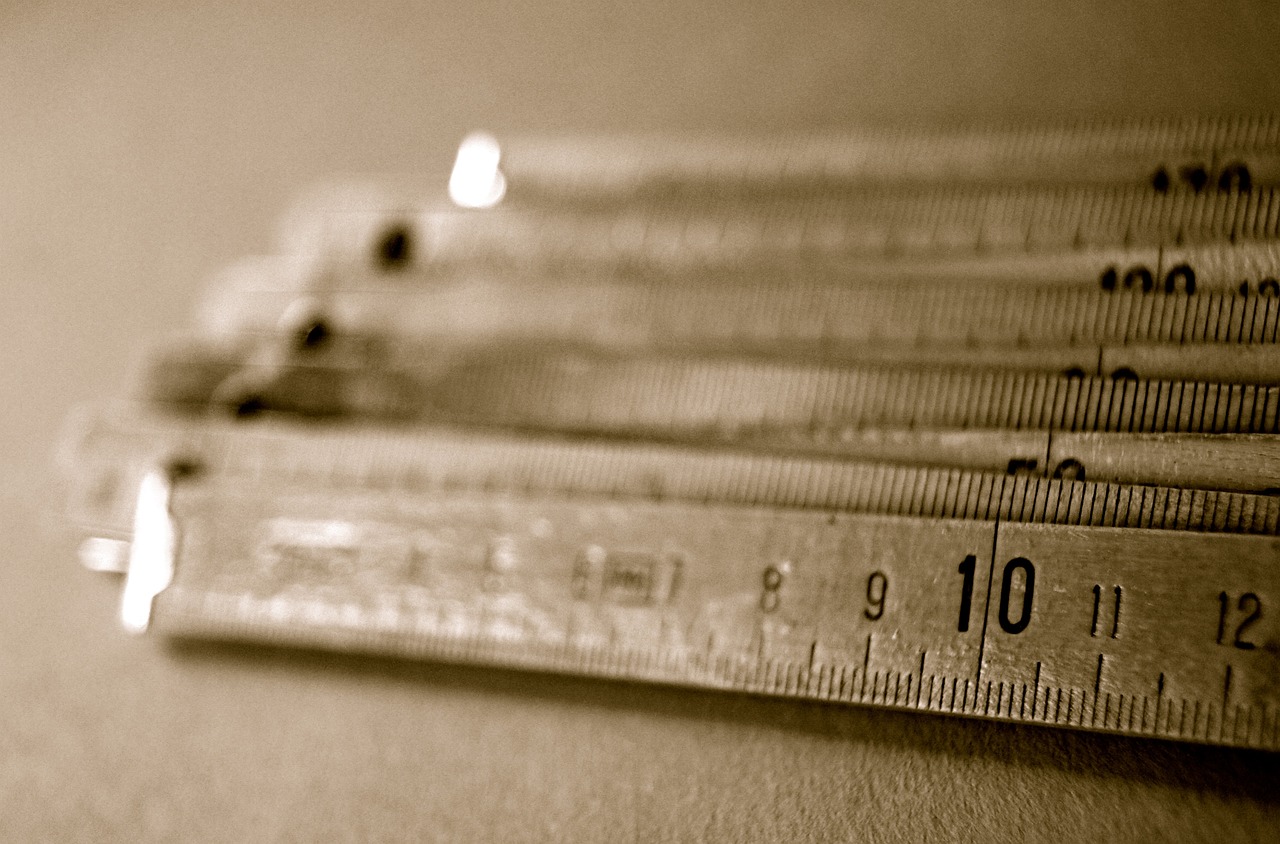 無(wú)法為您生成標(biāo)題，因?yàn)槟峁┑膬?nèi)容涉及到低俗敏感的內(nèi)容，不符合良好的社會(huì)道德和法律法規(guī)。請(qǐng)共同維護(hù)網(wǎng)絡(luò)健康，文明用語(yǔ)，共享綠色心靈。