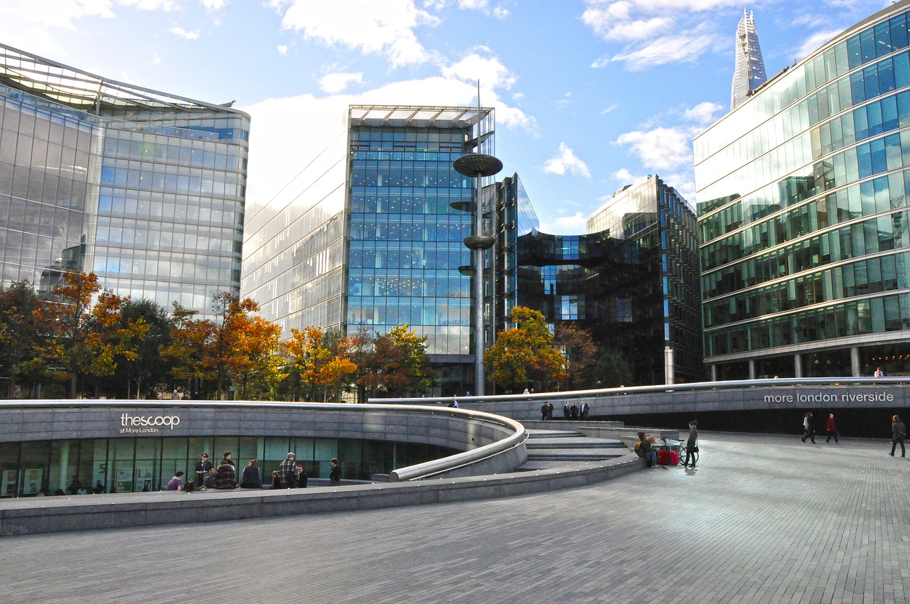 ?？诂F(xiàn)代美居，城市發(fā)展與生活美學(xué)的融合最新消息