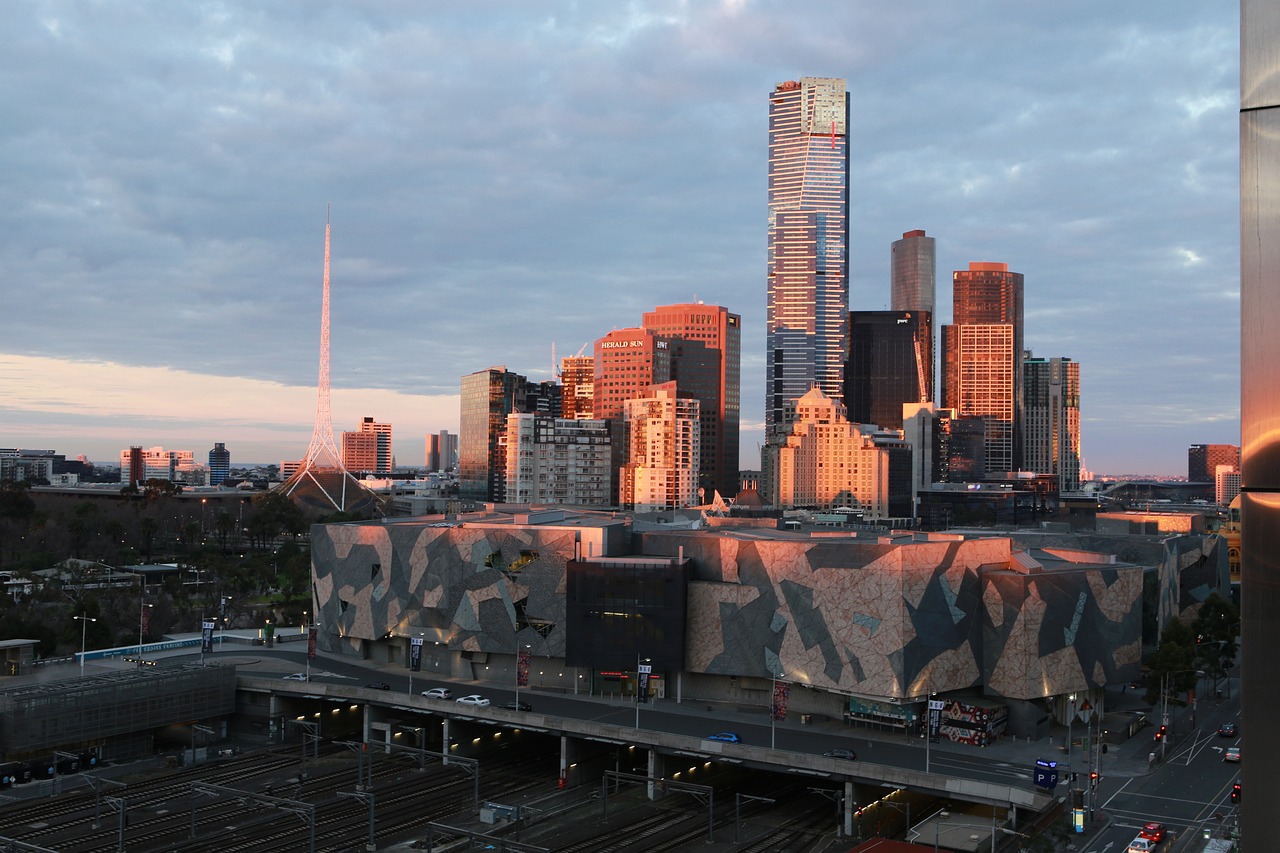東莞禁摩最新消息2017，城市管理與交通變革深度探討