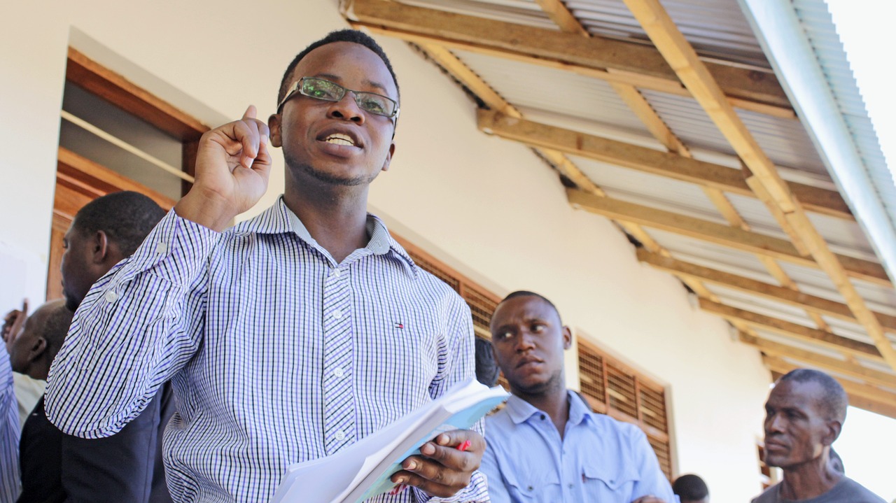 中鐵十局最新領(lǐng)導班子概述及成員調(diào)整動態(tài)