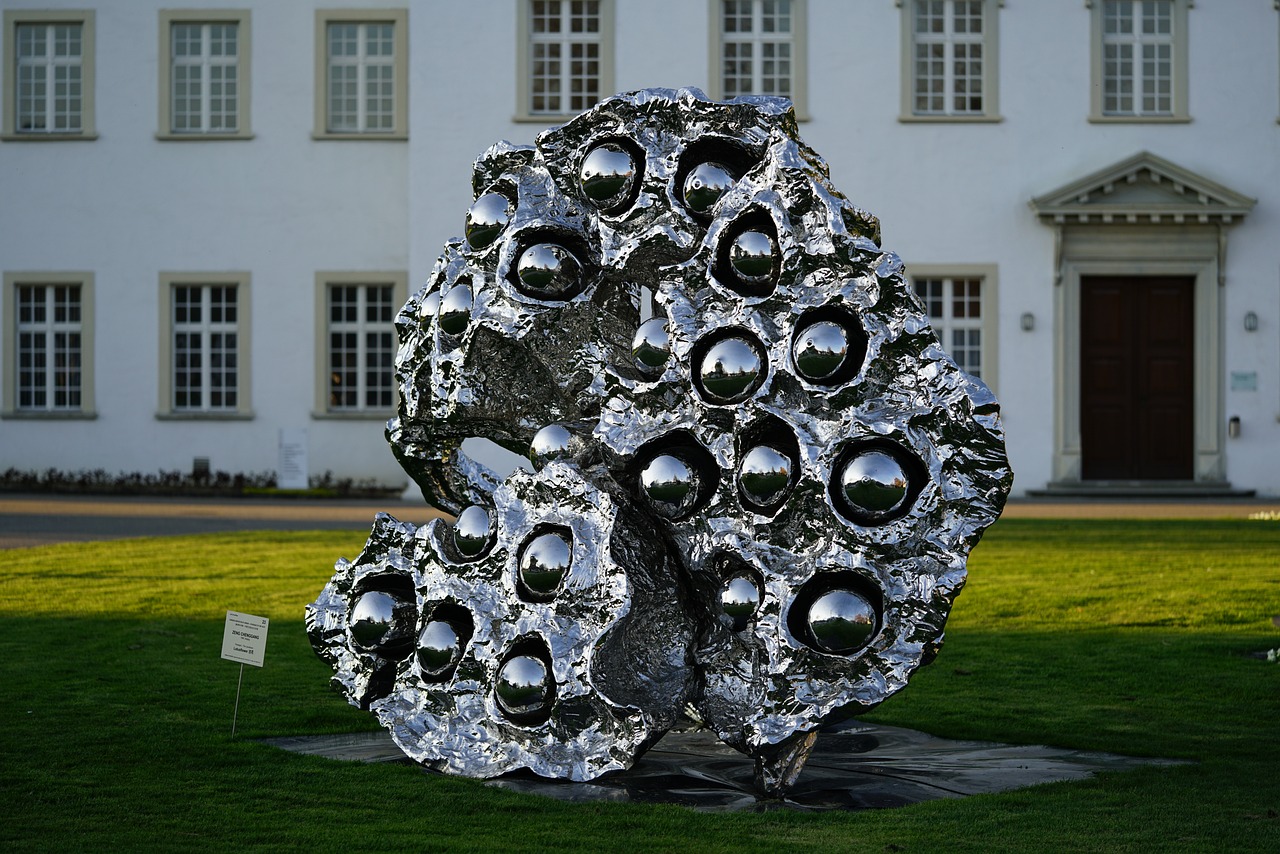 江津熒鴻城最新動態(tài)，城市發(fā)展的璀璨明珠閃耀光芒