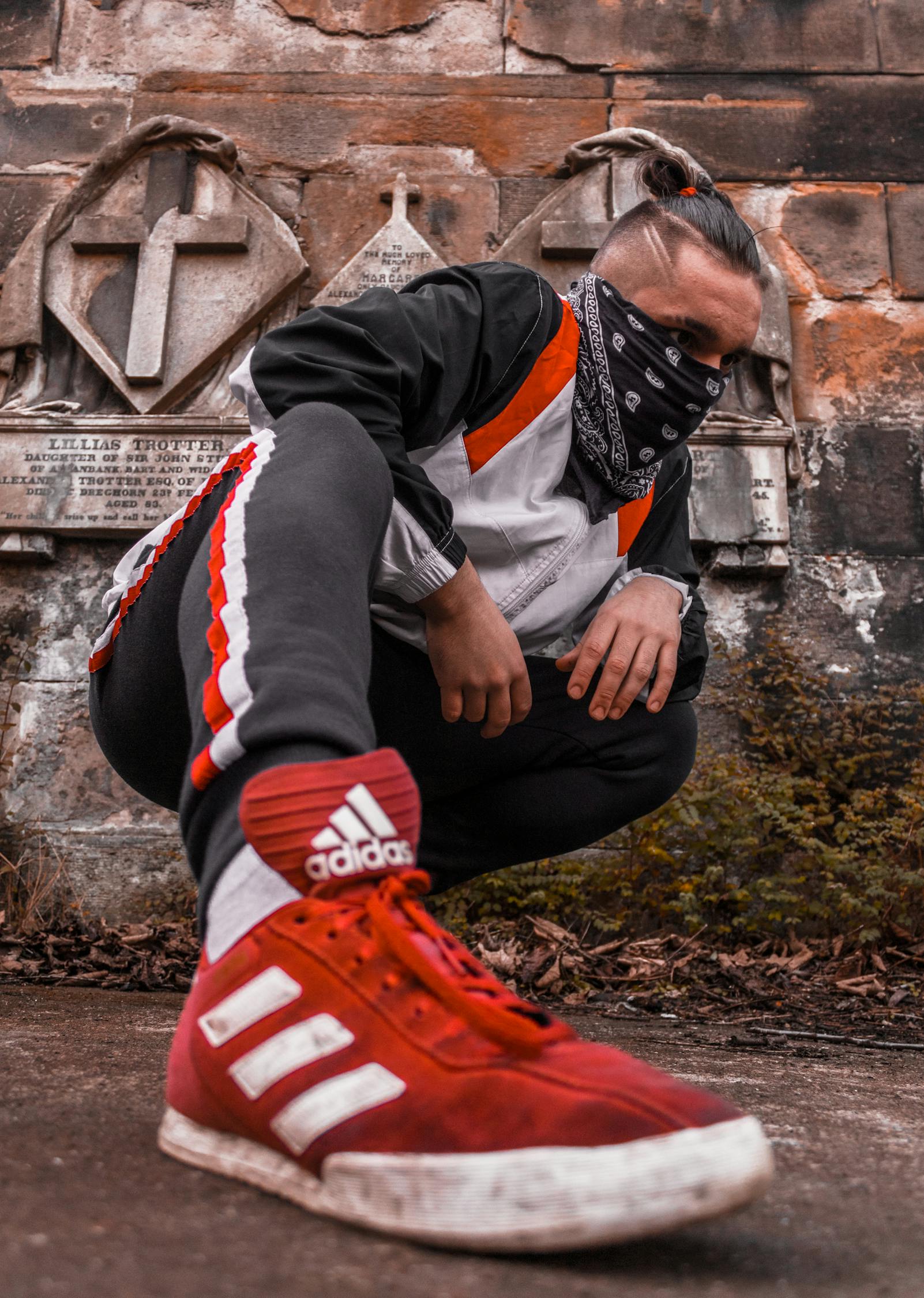 倪妮最新街拍生活照，時尚與自然的和諧交融