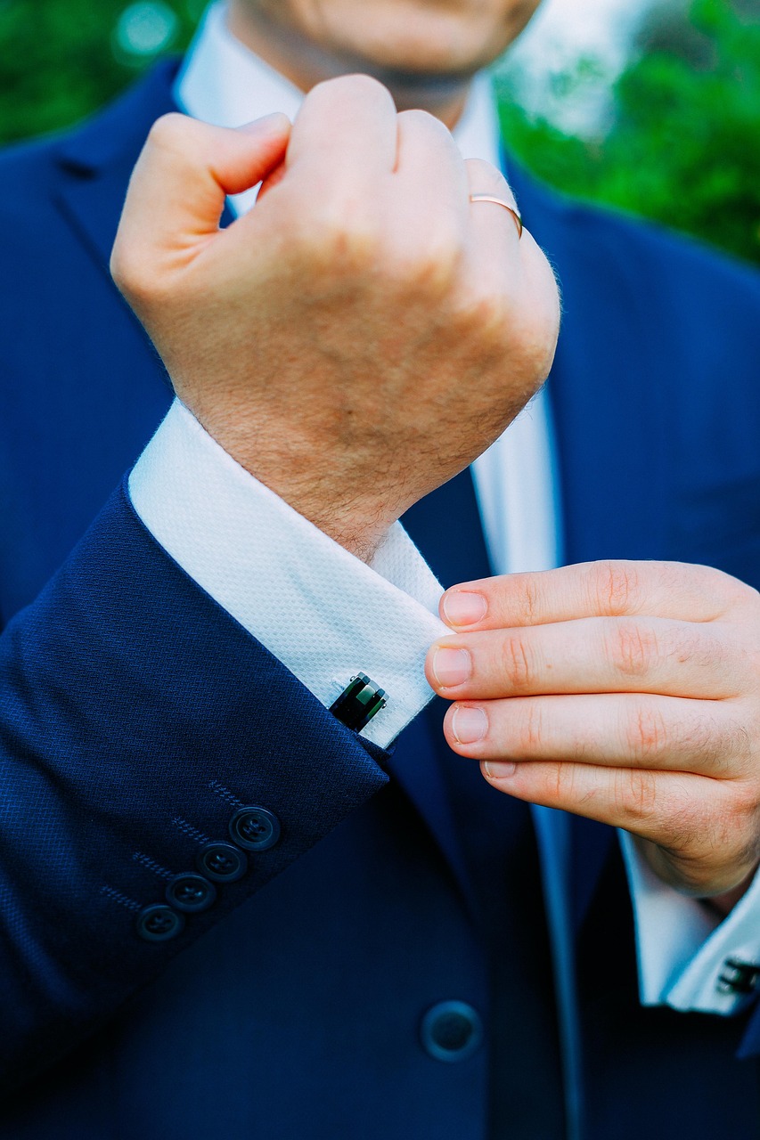 李鐘碩與韓孝珠的最新消息，戀情進展與作品動態(tài)星光閃耀揭秘