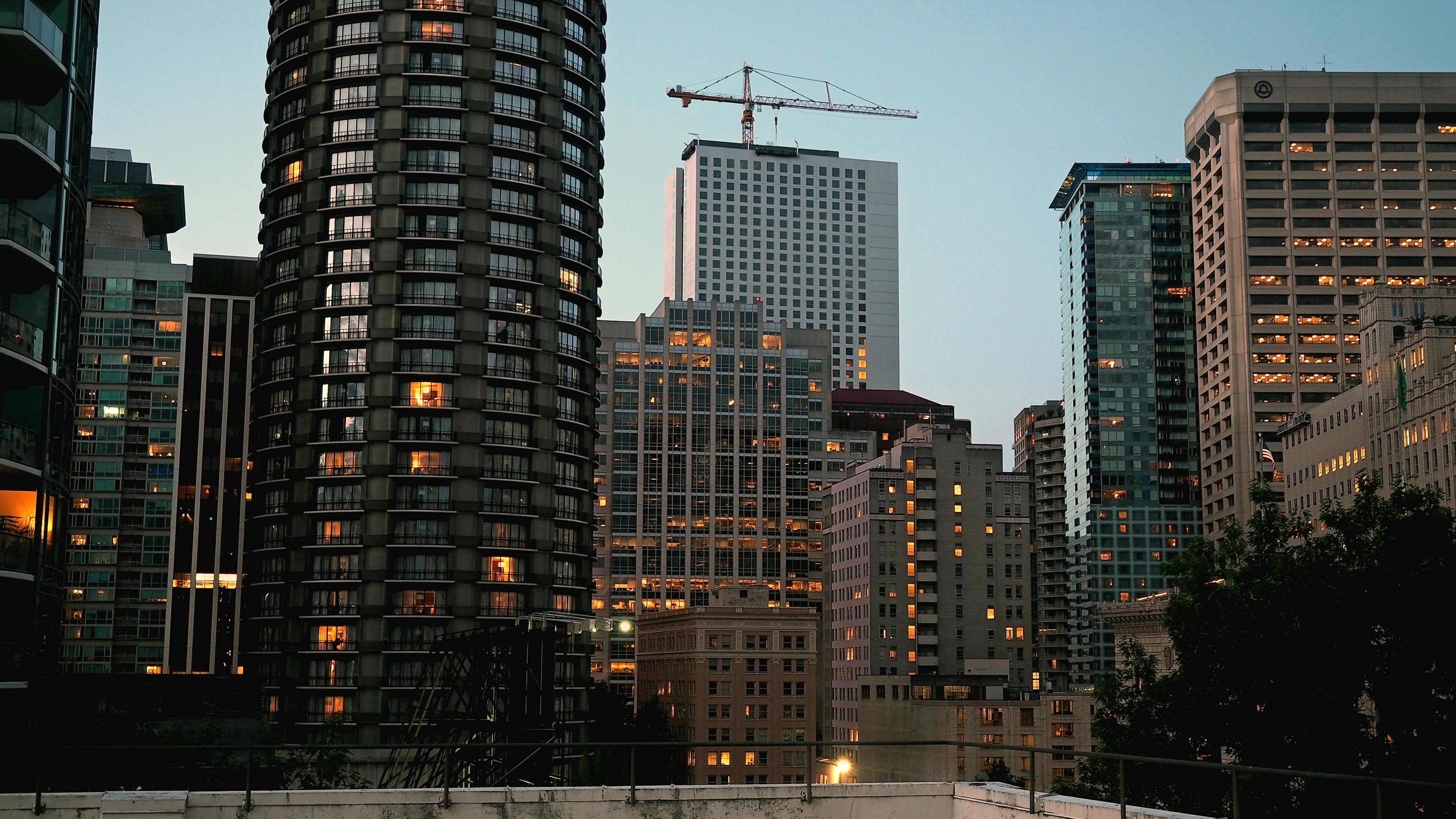 天下錦程10號樓最新房價及市場趨勢深度解析，投資價值的探索