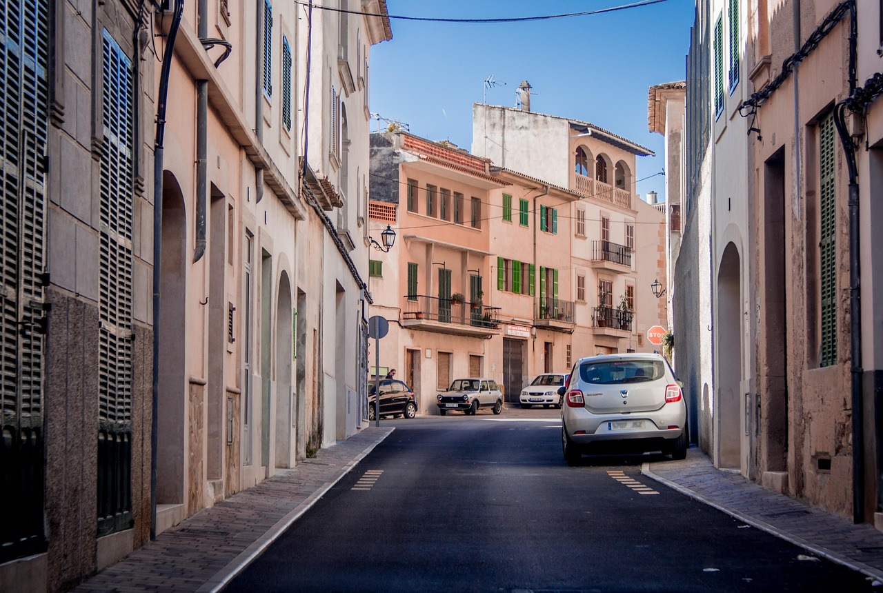 最新街拍美術館更新，捕捉城市藝術瞬間的魅力