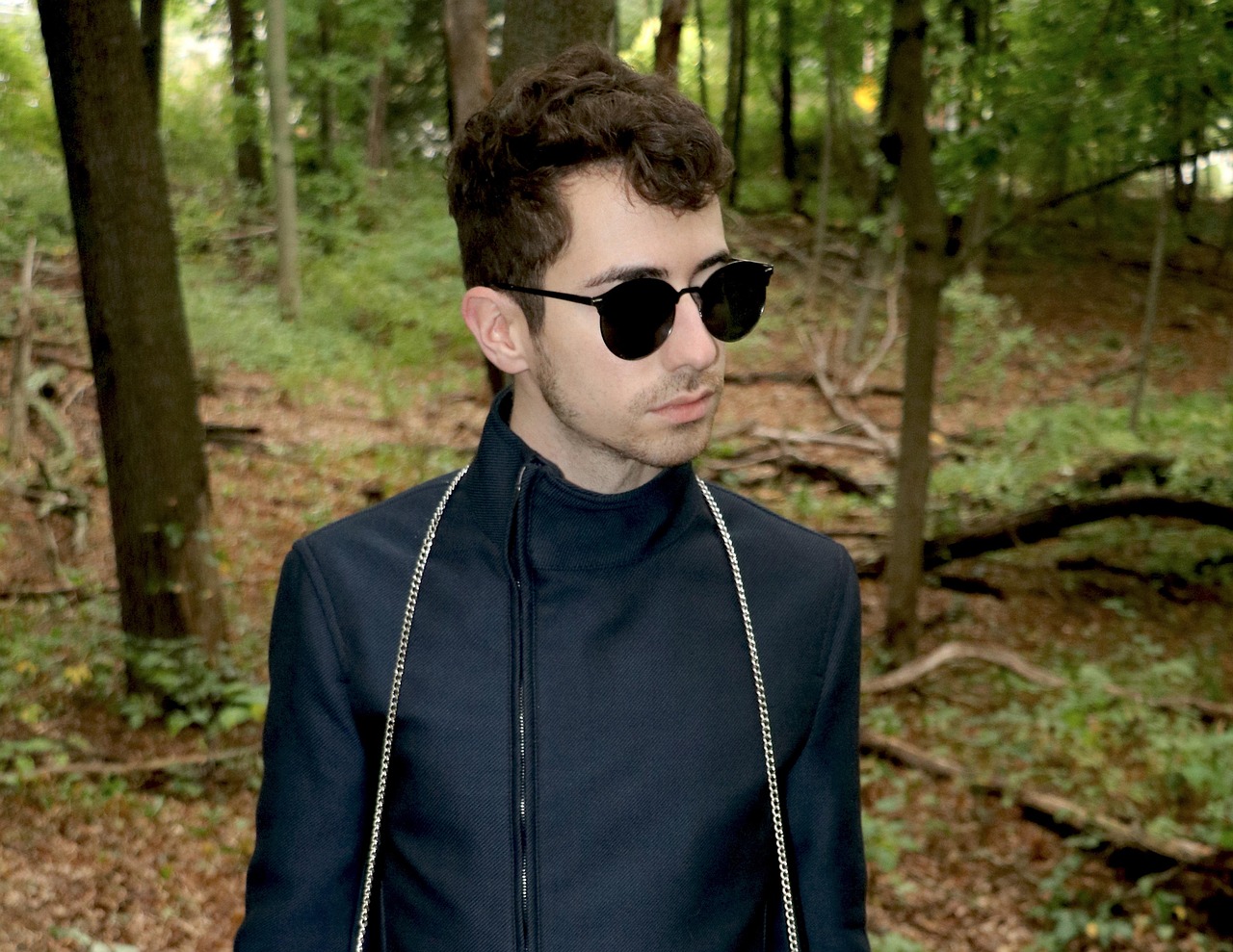 微信最新時尚潮流男士頭像圖片，展現(xiàn)個性風(fēng)格與魅力風(fēng)采