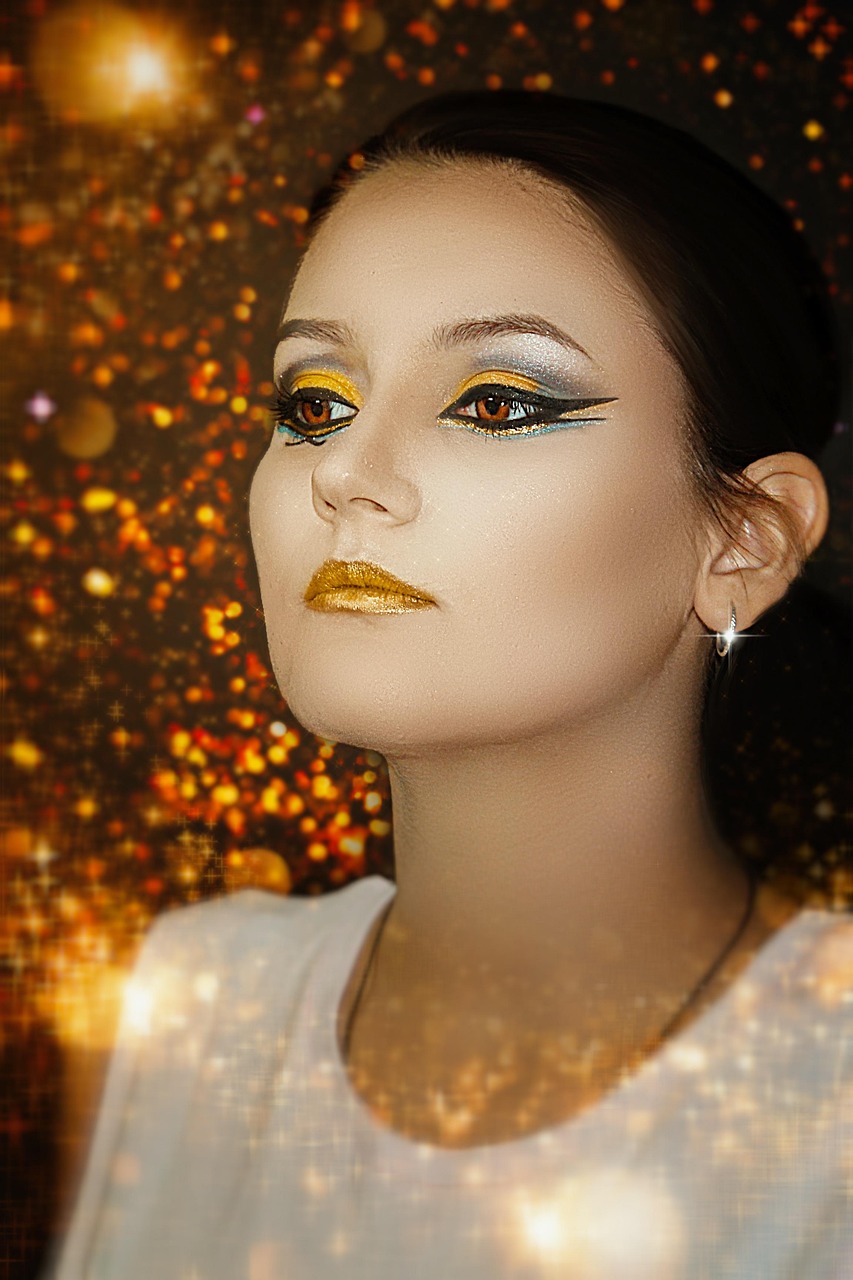 小萌希奧新代言人引領(lǐng)時尚潮流，閃耀新星出爐