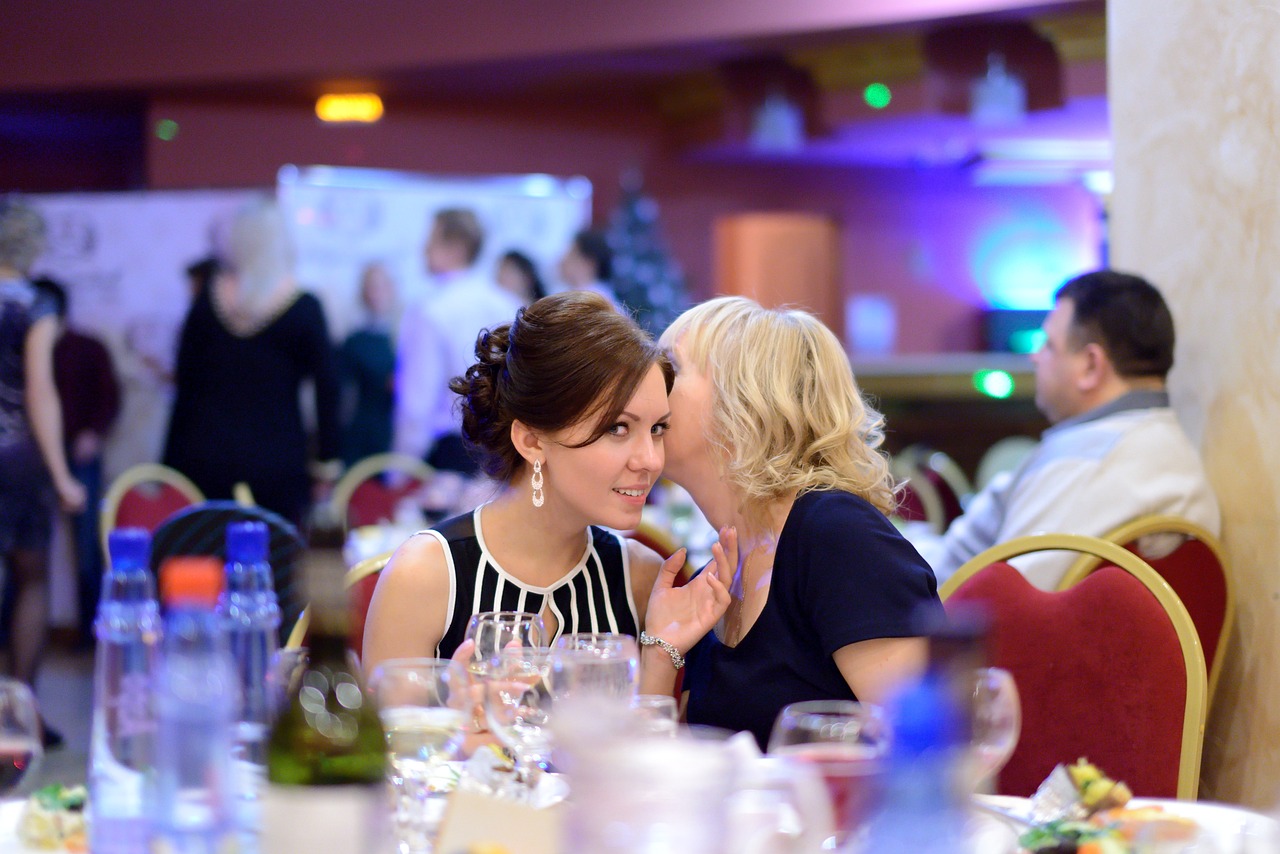 最新中國(guó)姐弟戀電視劇，情感新領(lǐng)域的探索之旅