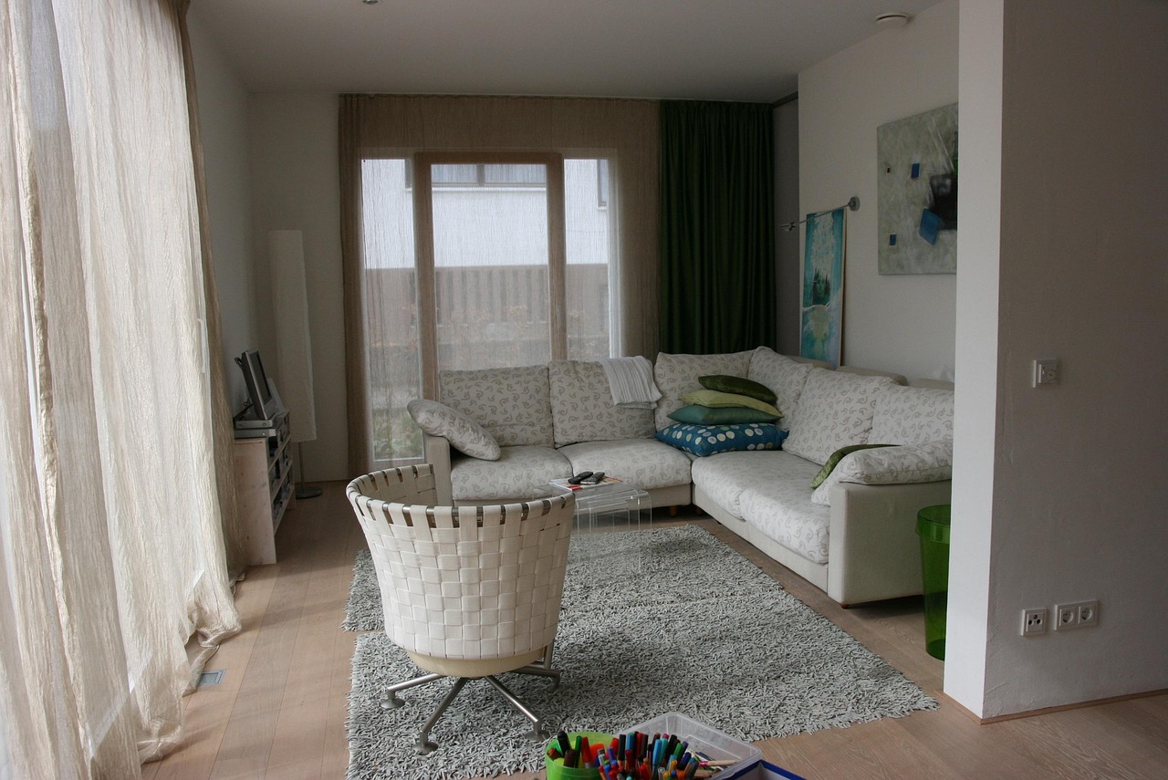 南陽(yáng)時(shí)尚舒適一室一廳租房，滿足你的居住需求