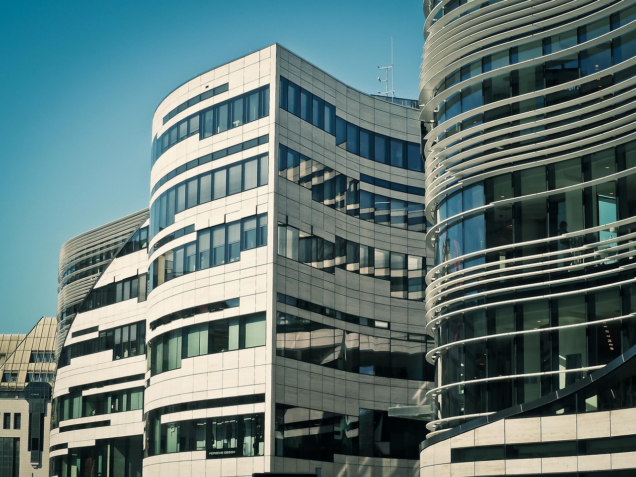 峨眉山市最新領導班子構建與發(fā)展概覽