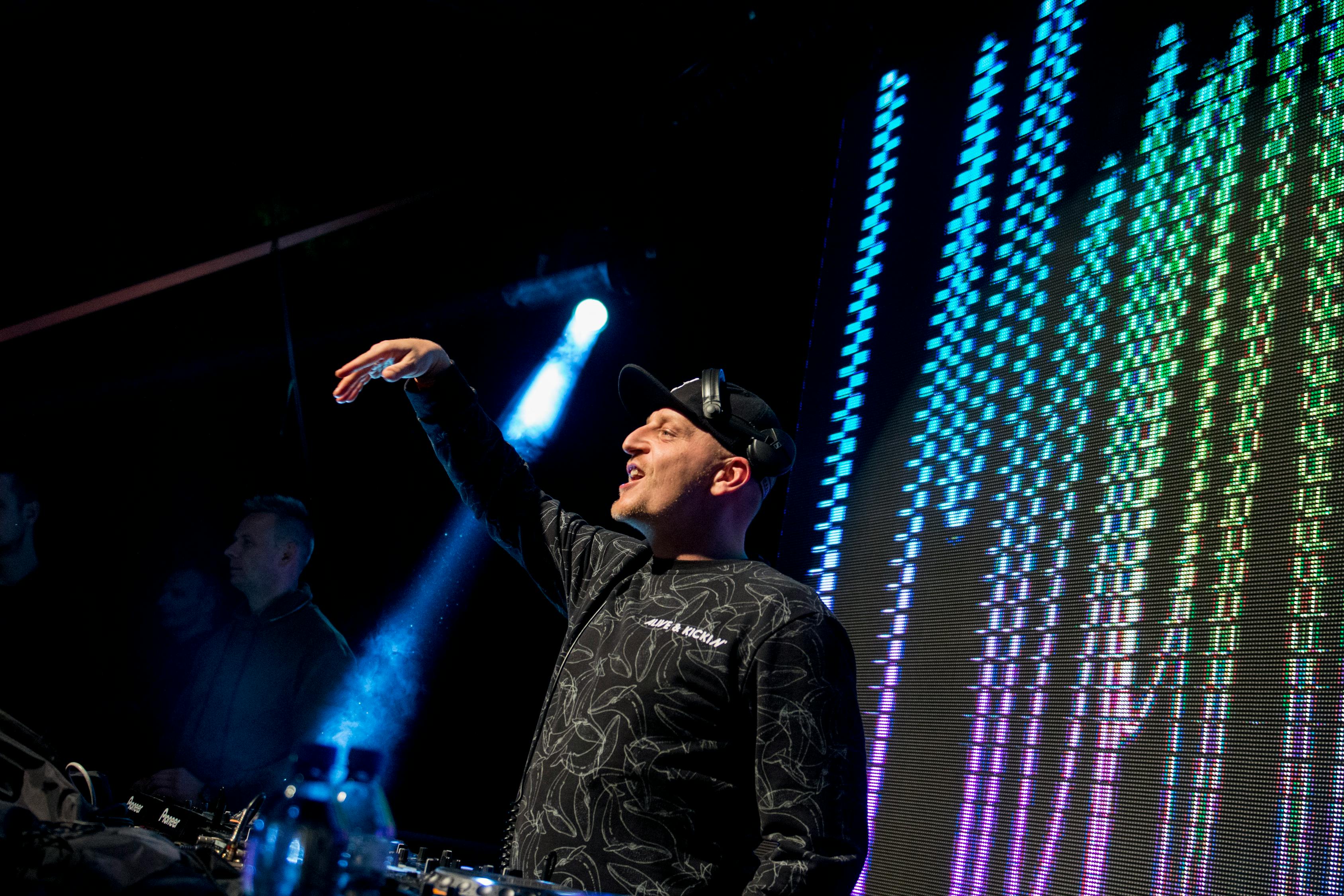 一站到底最新主持人閃耀引領(lǐng)知識競技新風潮