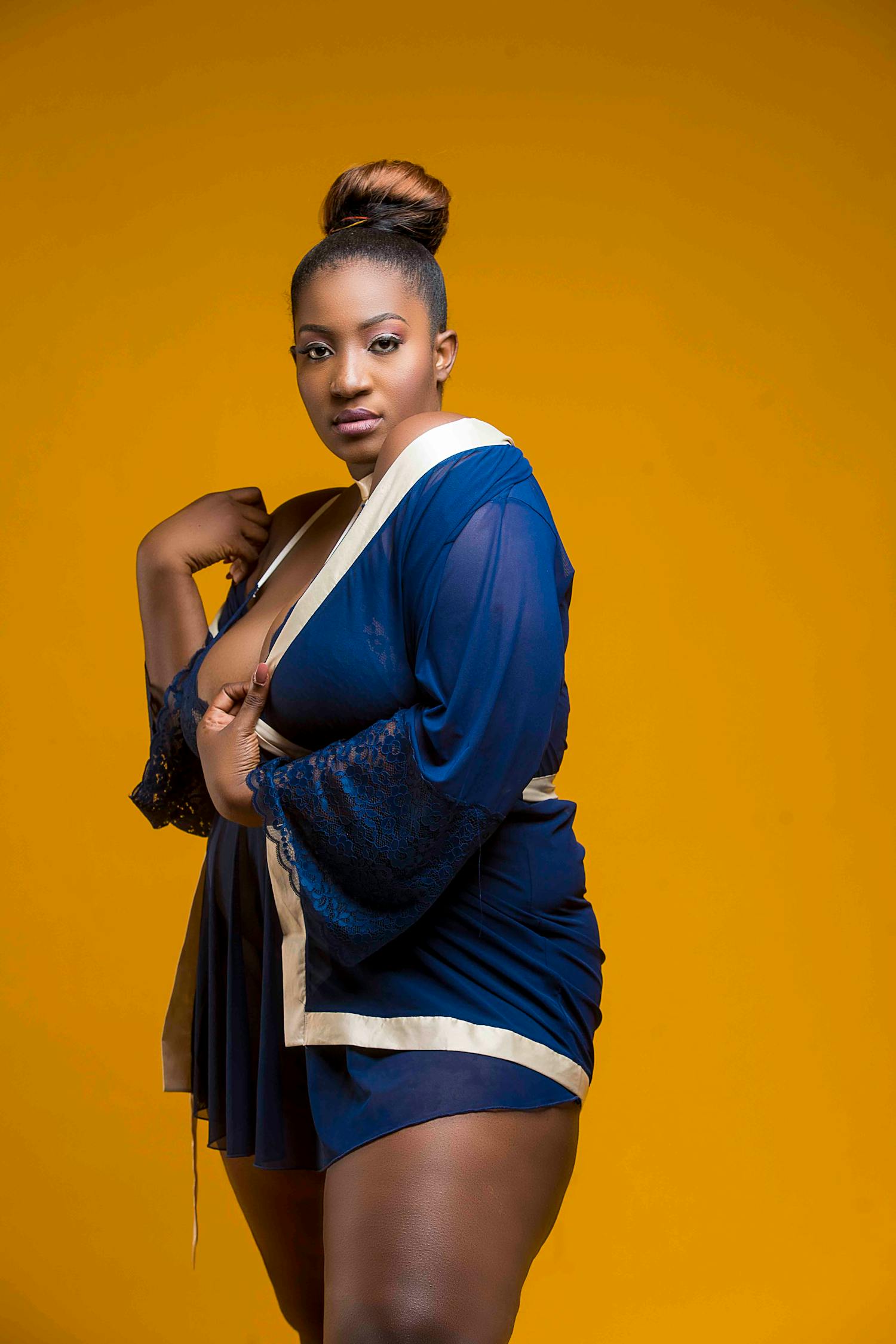 『最新照相姿勢大揭秘，展現(xiàn)個(gè)性魅力的全新方式』